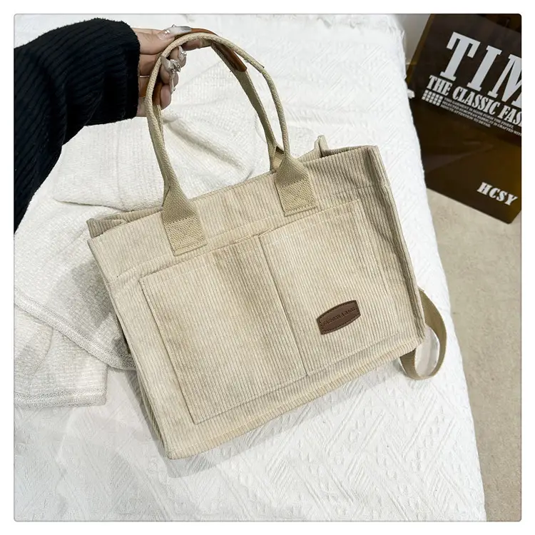 Black Large Capacity Women's Tote Bag 2024 — feature 28