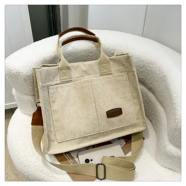 Black Large Capacity Women's Tote Bag 2024 — feature 38