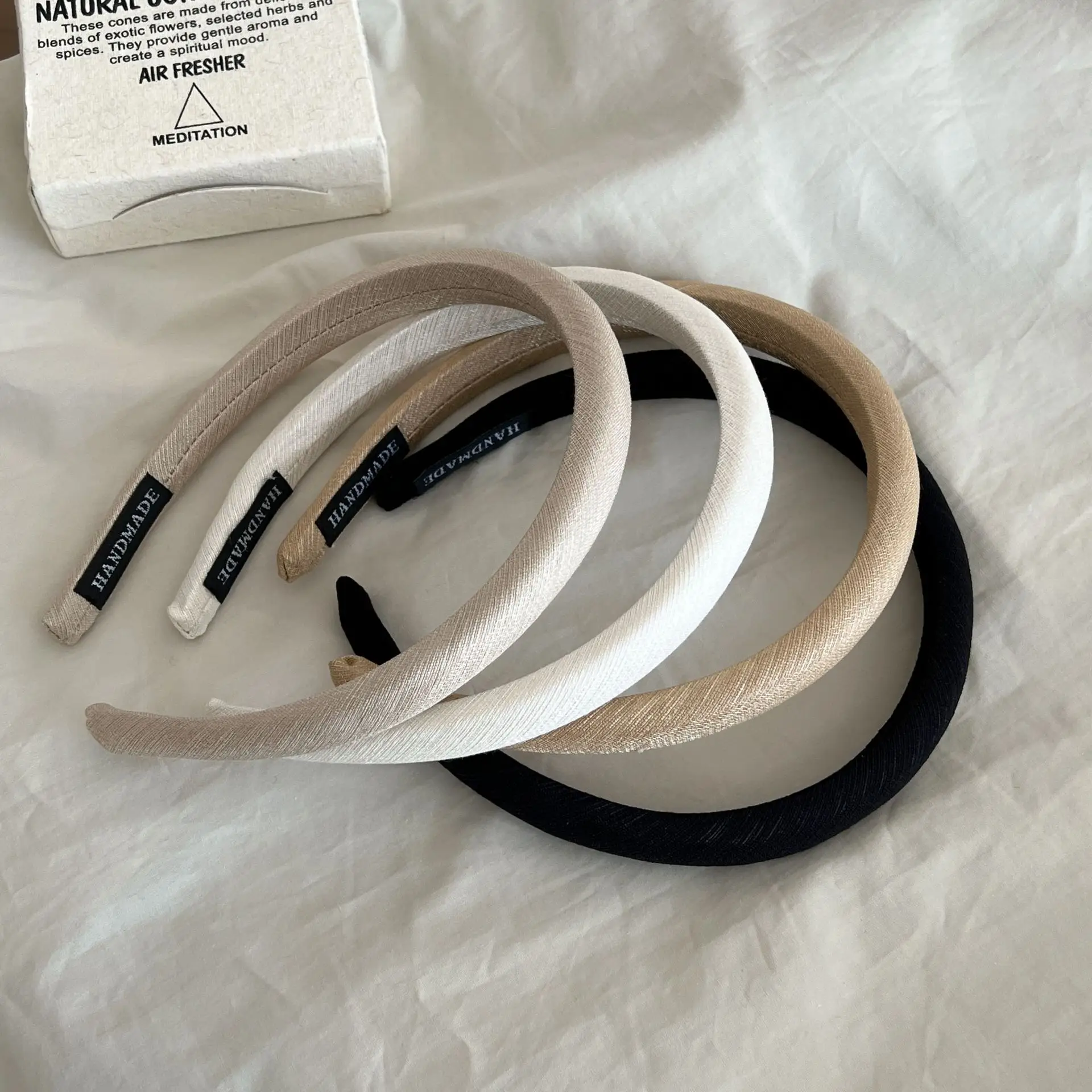 French Style White Hair Hoop for Women — feature 9