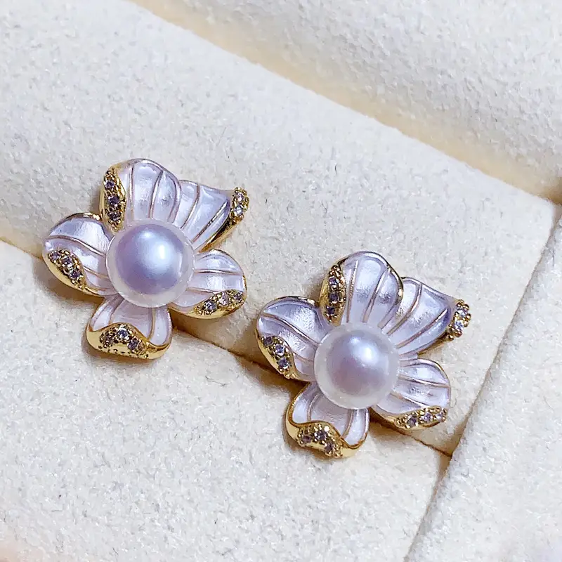 Romantic Five-Petal Pearl Earrings Sweet Painted Glaze - Image 4