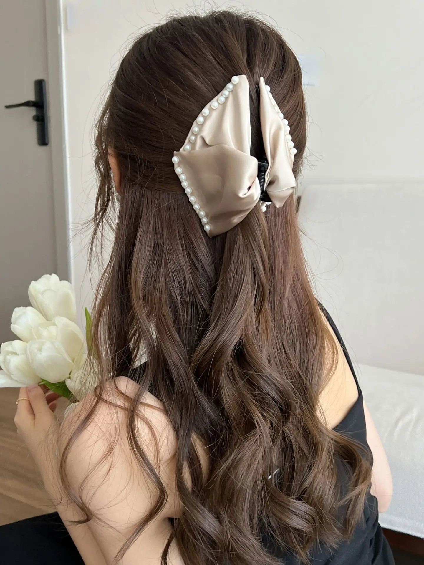 Large Bow Grab Hair Clip Multi Satin Beads Shark Back — feature 11