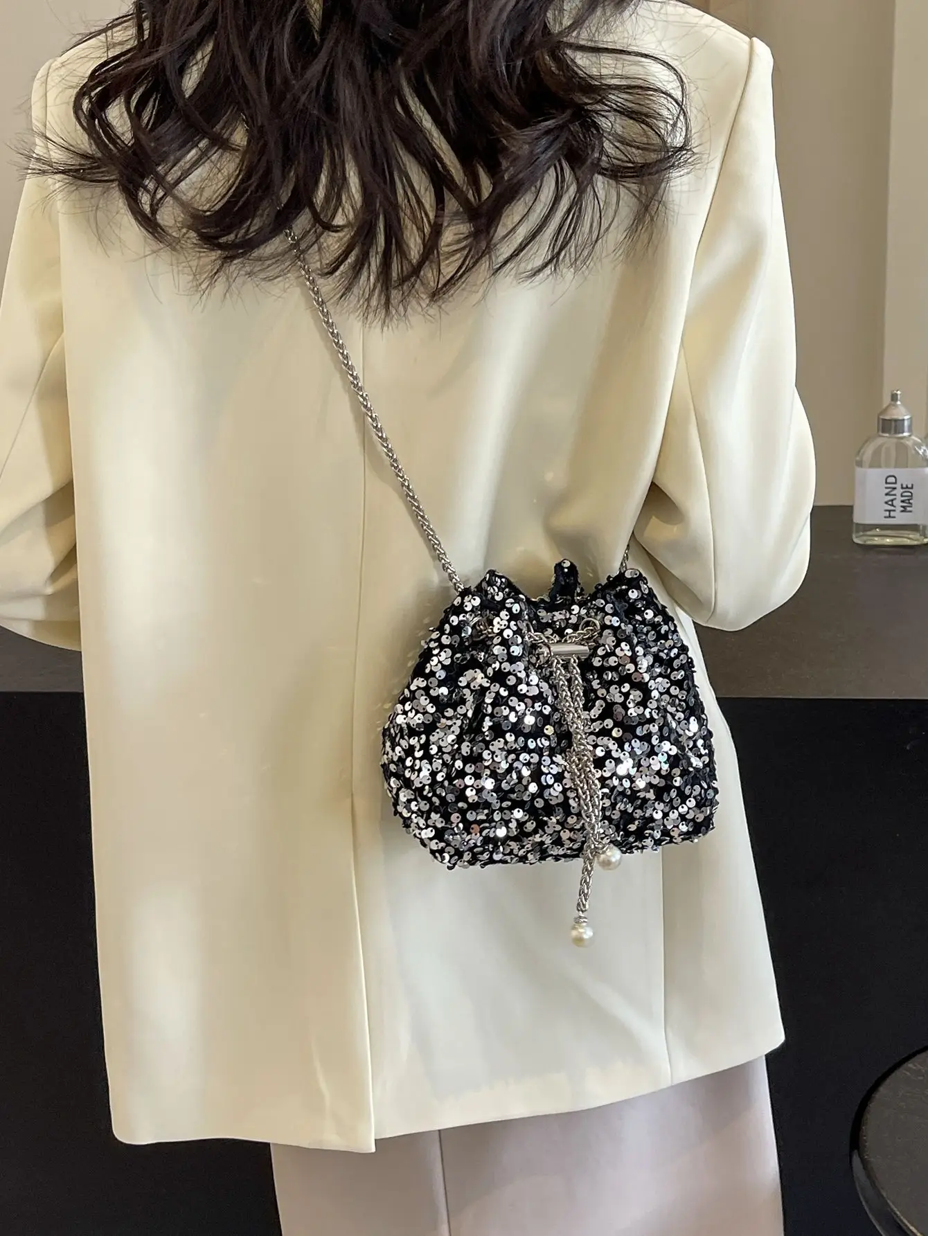 Pink Sequin Chain Messenger Bag for Women 2024 - Image 7