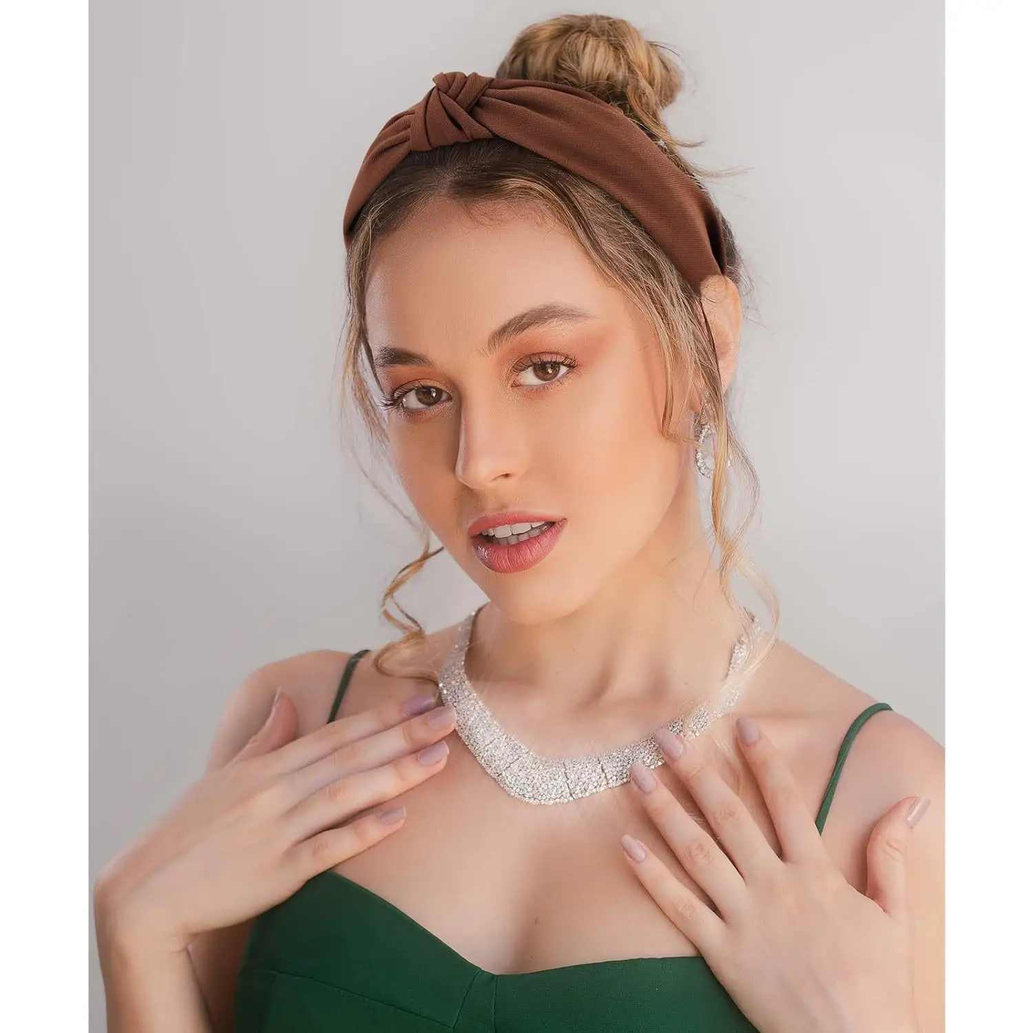 Three-State Knotted Headbands for Women Summer 2024 — feature 14