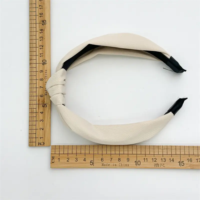Three-State Knotted Headbands for Women Summer 2024 — feature 8