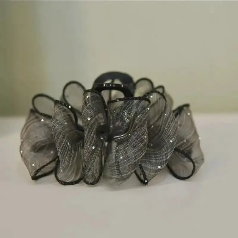 Black Feather Cloud Bubble Hair Clip for Women - Image 21