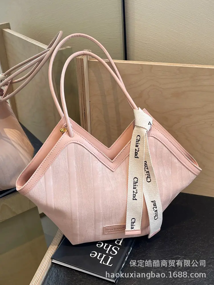Black Casual Shoulder Bag for Women 2024 - Image 6