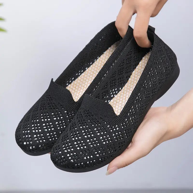 Summer New Soft Bottom Soft Surface Fashionable Casual Mesh Flying Woven Breathable Bean Shoes Hollow Shallow Mouth Flat Shoes Women - Image 4
