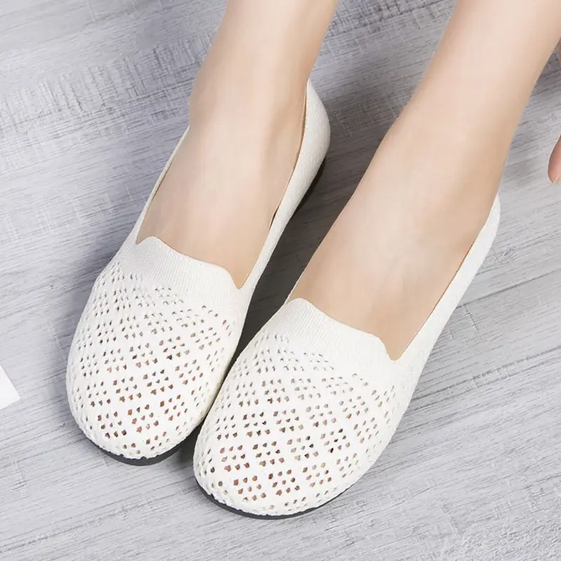 Summer New Soft Bottom Soft Surface Fashionable Casual Mesh Flying Woven Breathable Bean Shoes Hollow Shallow Mouth Flat Shoes Women - Image 6