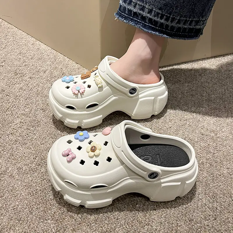 Thick-Soled Clogs for Women, Summer Outdoor Wear, 2026 New Style, Wedding Essential, Platform Height-Increasing Sandals, Beach Slippers - Image 47