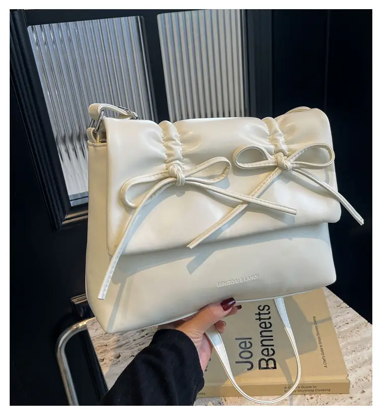 Women's Silver Bow Crossbody Bag 2026 — feature 10