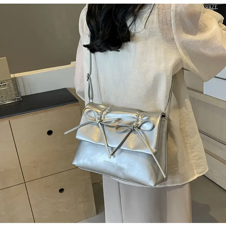 Women's Silver Bow Crossbody Bag 2026 — feature 19