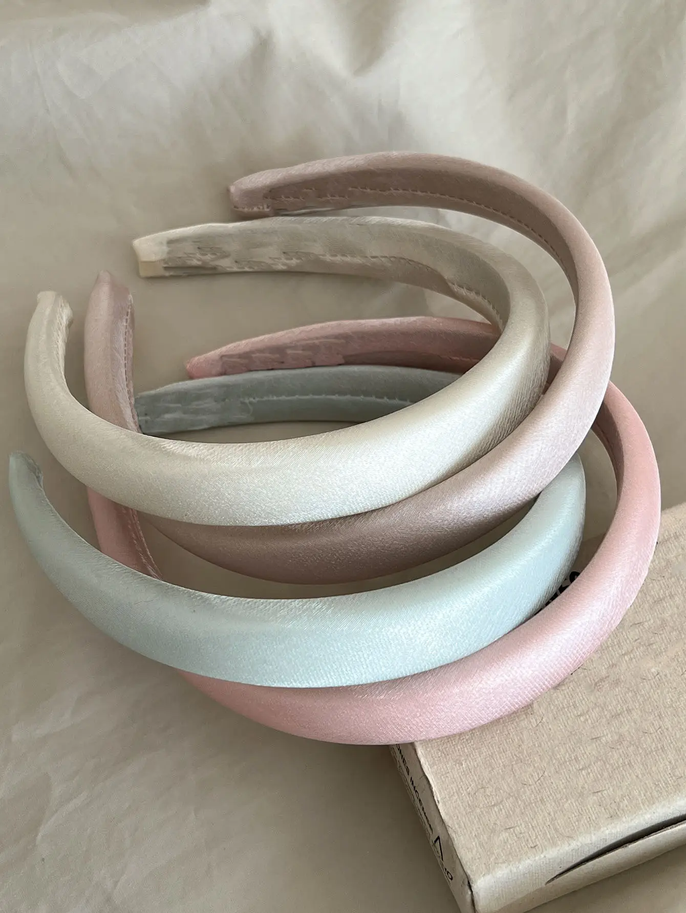 Advanced Sense Solid Color Elegant Hair Band 2024 New Spring — feature 3