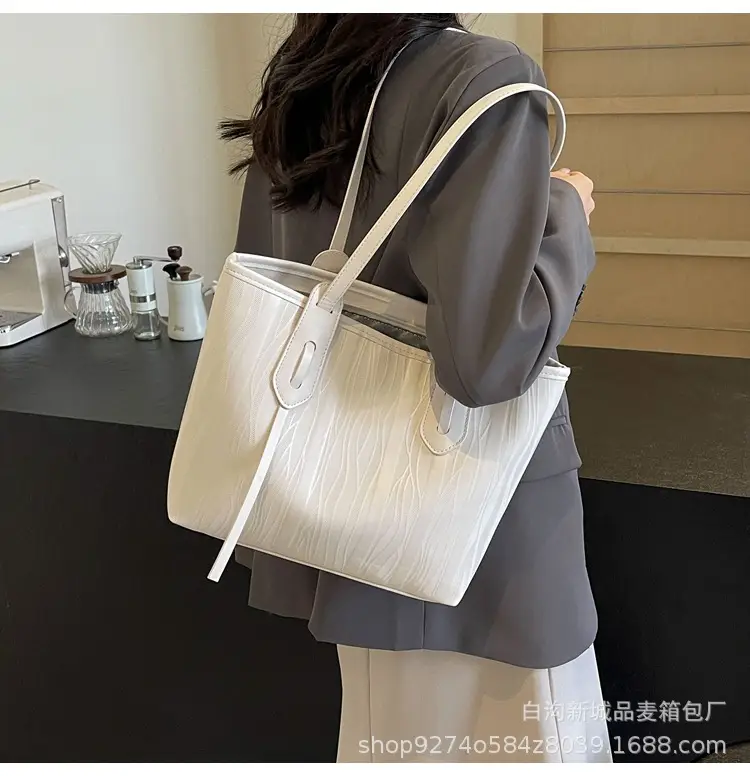 Women's Beige Ribbed Shoulder Bag Large Capacity 2026 — feature 12