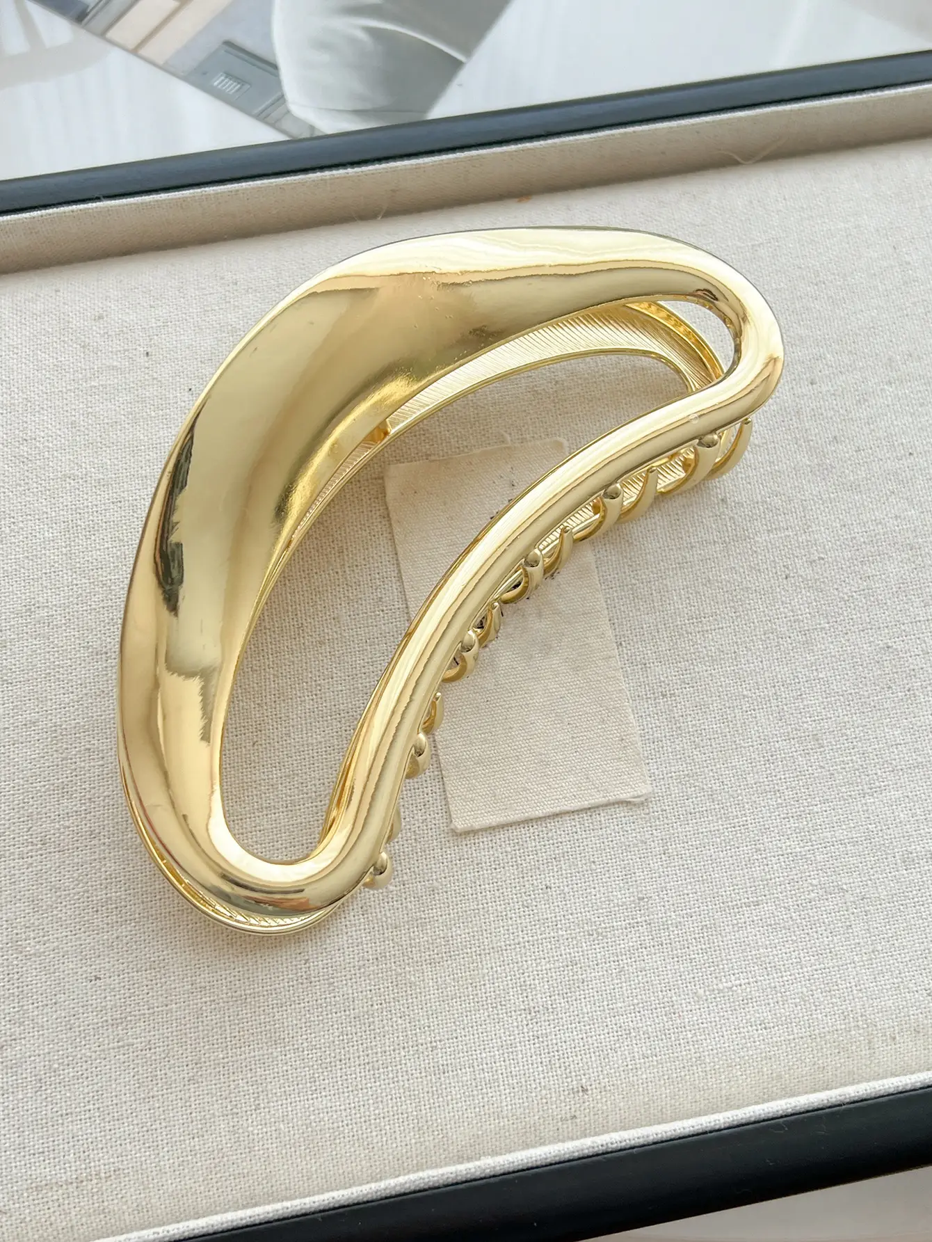 Unusual Silver Gray Hairpin Clip for Women