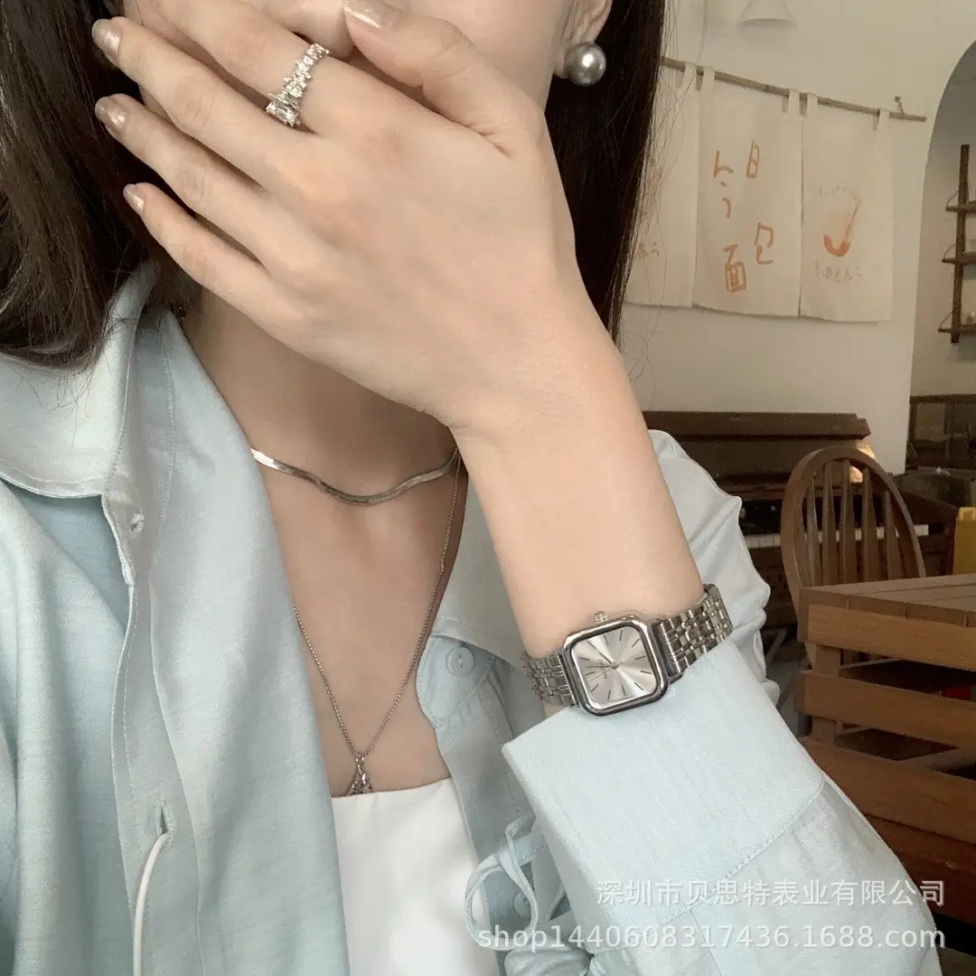 Hot-Selling Cold Style Square Small Dial Watch for Women Ins High-End Simple Elegant Student Steel Band Quartz Watch
