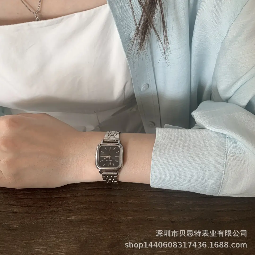 Hot-Selling Cold Style Square Small Dial Watch for Women Ins High-End Simple Elegant Student Steel Band Quartz Watch — feature 26