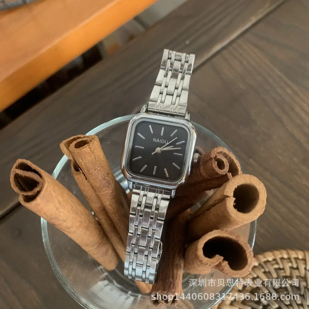 Hot-Selling Cold Style Square Small Dial Watch for Women Ins High-End Simple Elegant Student Steel Band Quartz Watch