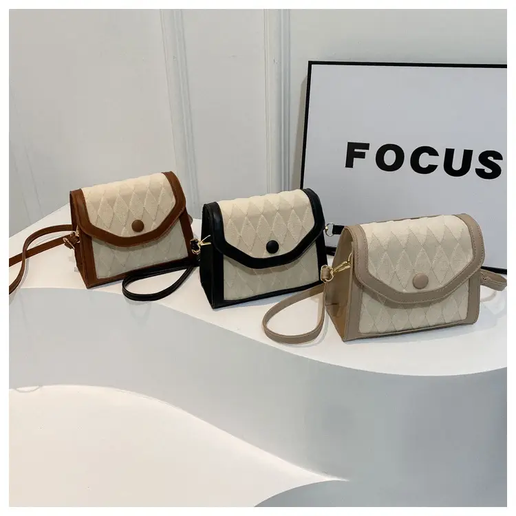 Women's Rhombic Shoulder Bag Black Beige 2024 Spring - Image 5