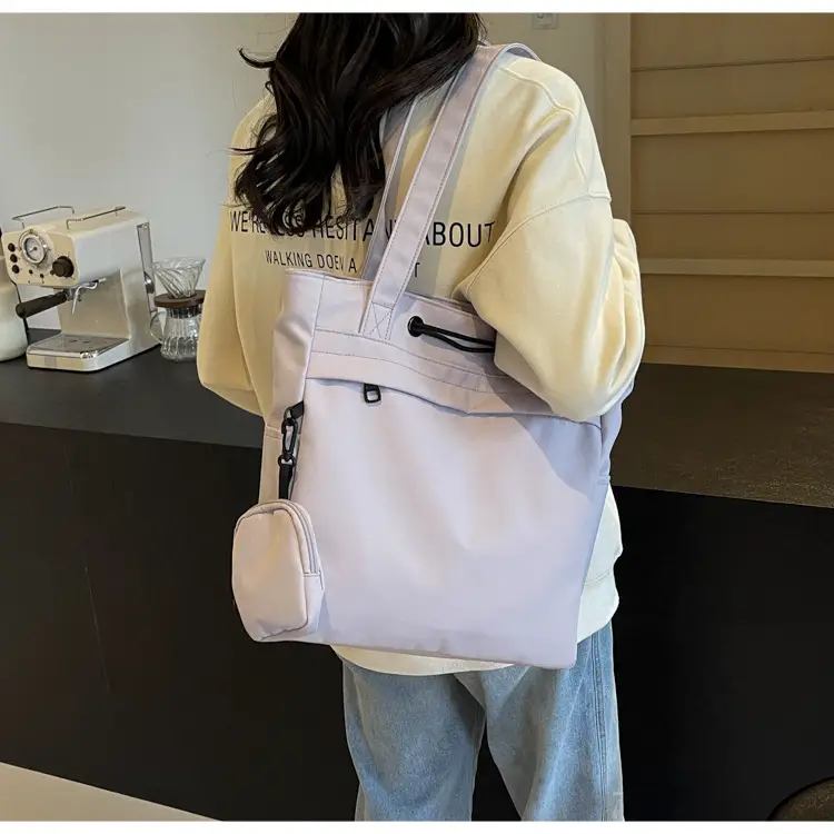 Women's Large Capacity Black Nylon Tote Bag with Zipper — feature 19