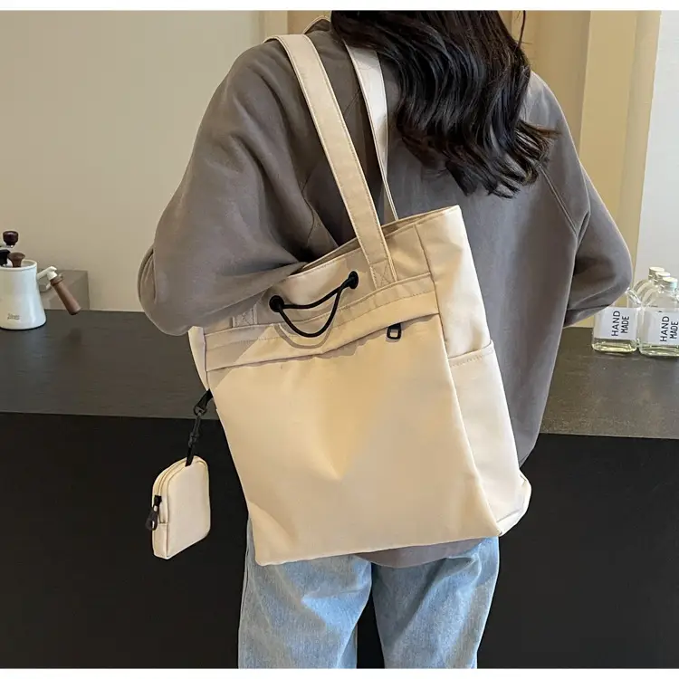 Women's Large Capacity Black Nylon Tote Bag with Zipper — feature 30