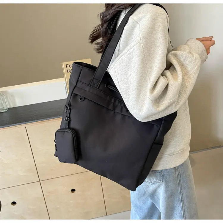 Women's Large Capacity Black Nylon Tote Bag with Zipper — feature 40