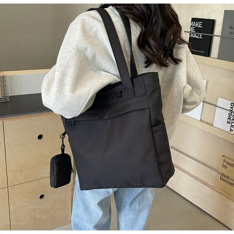 Women's Large Capacity Black Nylon Tote Bag with Zipper — feature 42