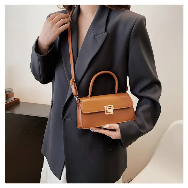 Women's Crossbody Bag Beige Square Lock 2024 — feature 34