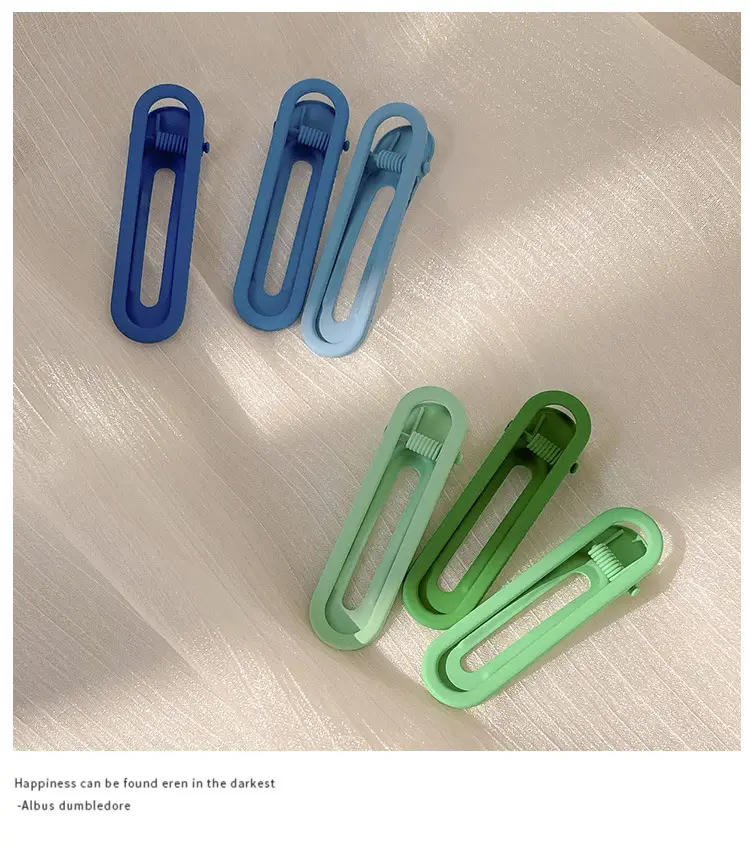 Colorful One-Carrot Hair Clips for Girls — feature 12
