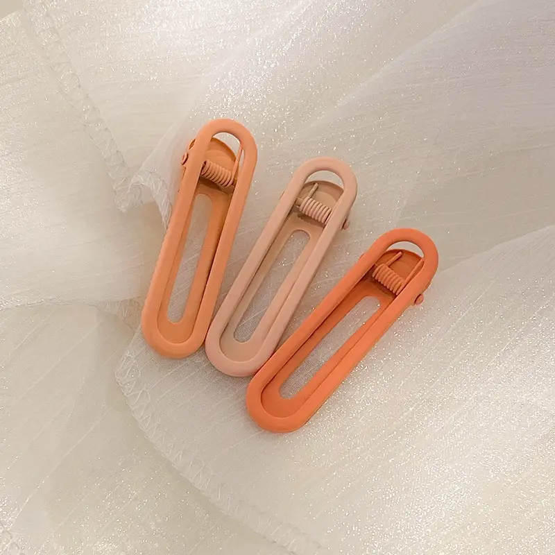 Colorful One-Carrot Hair Clips for Girls - Image 7