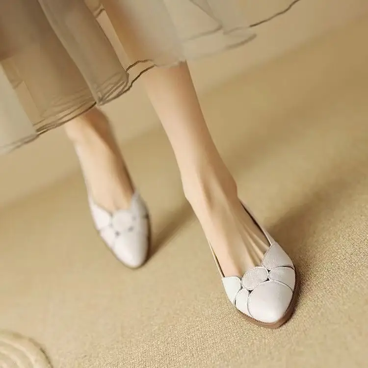 Women's Pointed Heel Slip-On Shoes Beige 2024 — feature 6