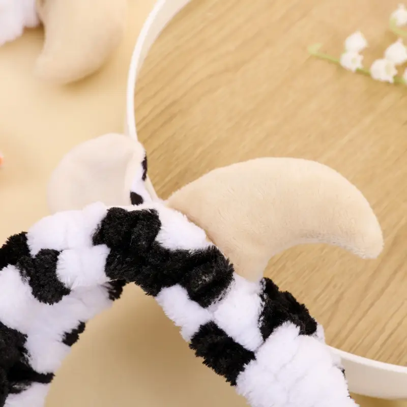 Cute Cartoon Cow Hair Band for Women — feature 6