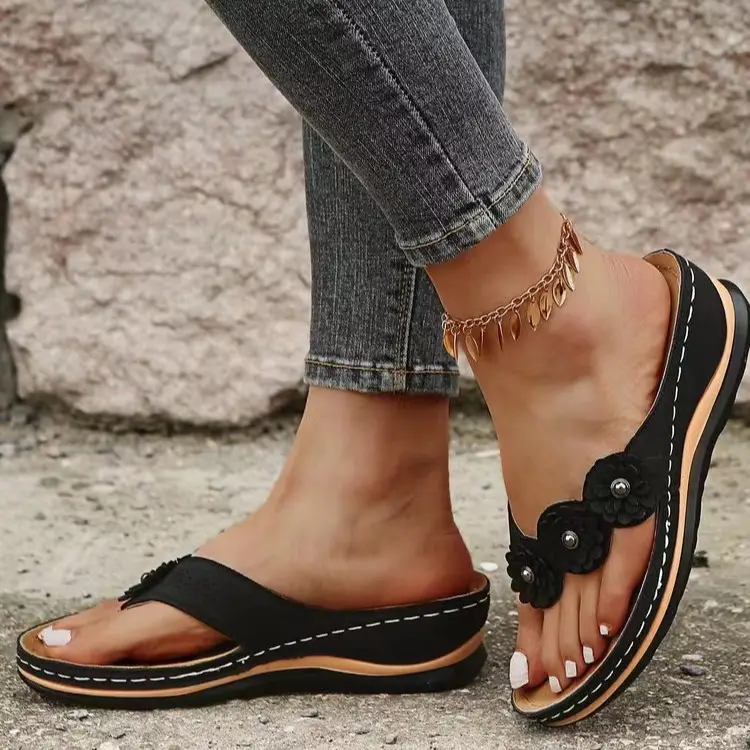 Slippers Women's Three Flower Summer New 2024 Slippers Thick-Soled Flip-Flops Flip-Flops Beach Flip-Flops Women's Sandals - Image 8