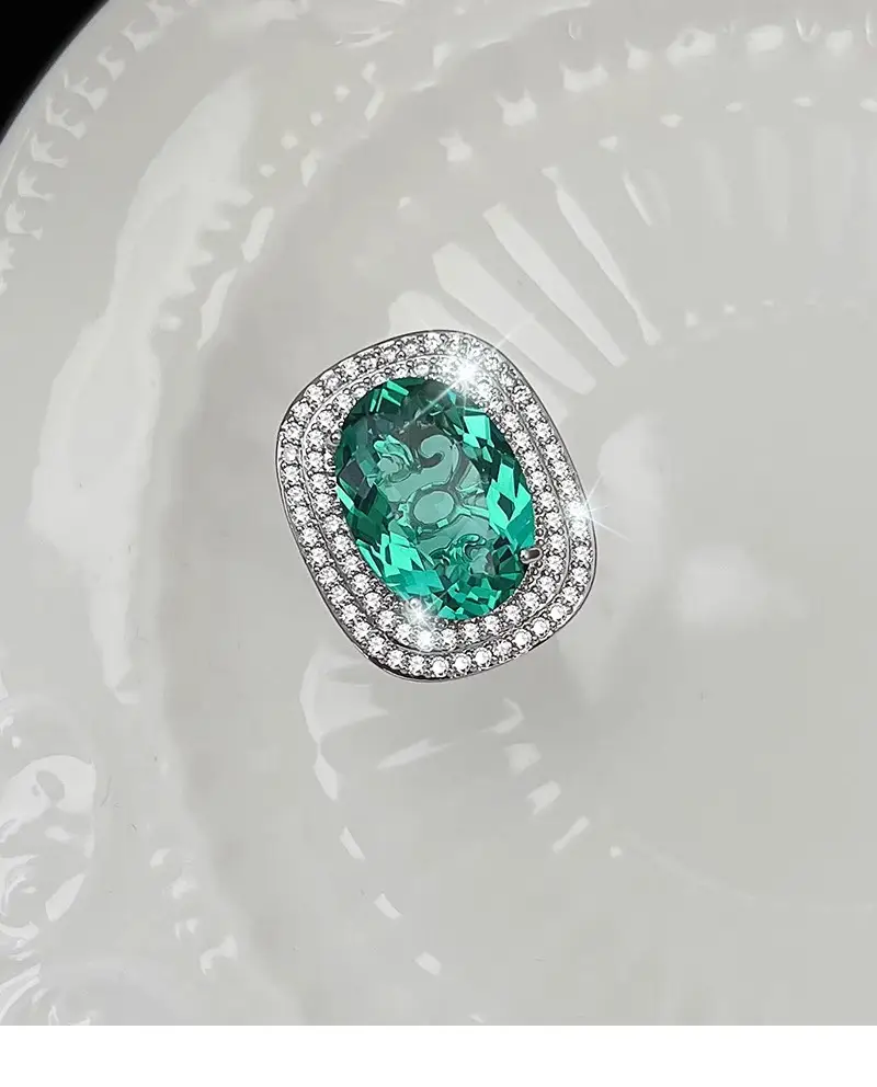 Green Crystal Treasure Ring for Women — feature 8