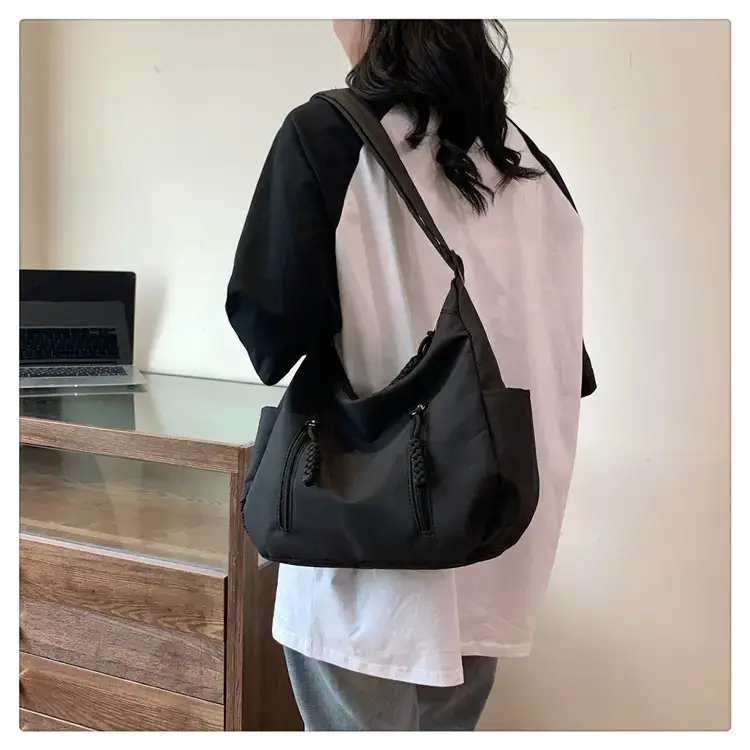 Women's Black Nylon Crossbody Tote Bag Large Capacity 2023 — feature 13