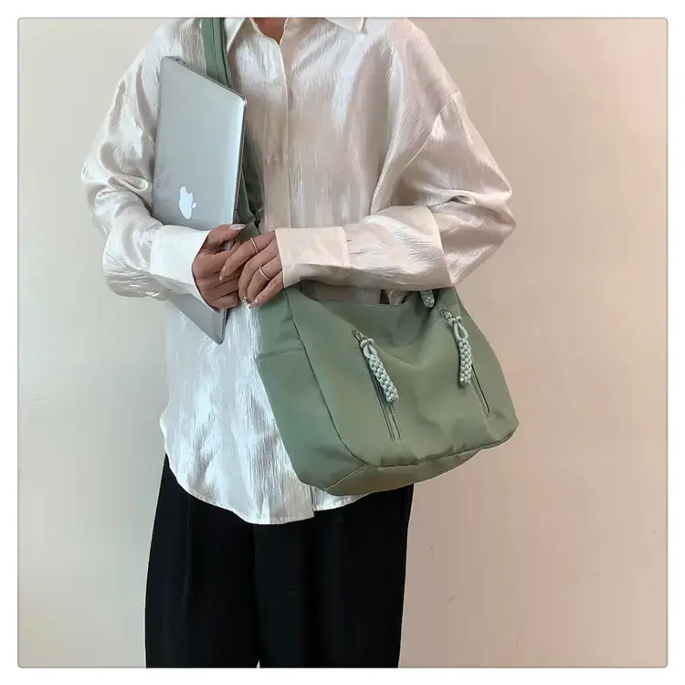 Women's Black Nylon Crossbody Tote Bag Large Capacity 2023 — feature 17