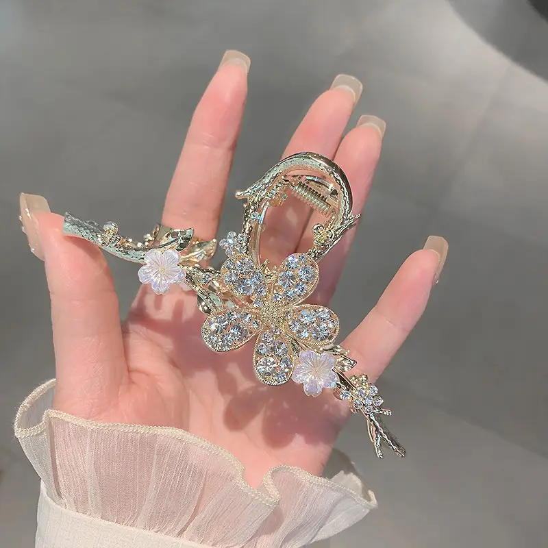 Exquisite Branch Rhinestone Hairpin with Large Grip Clip - Image 2