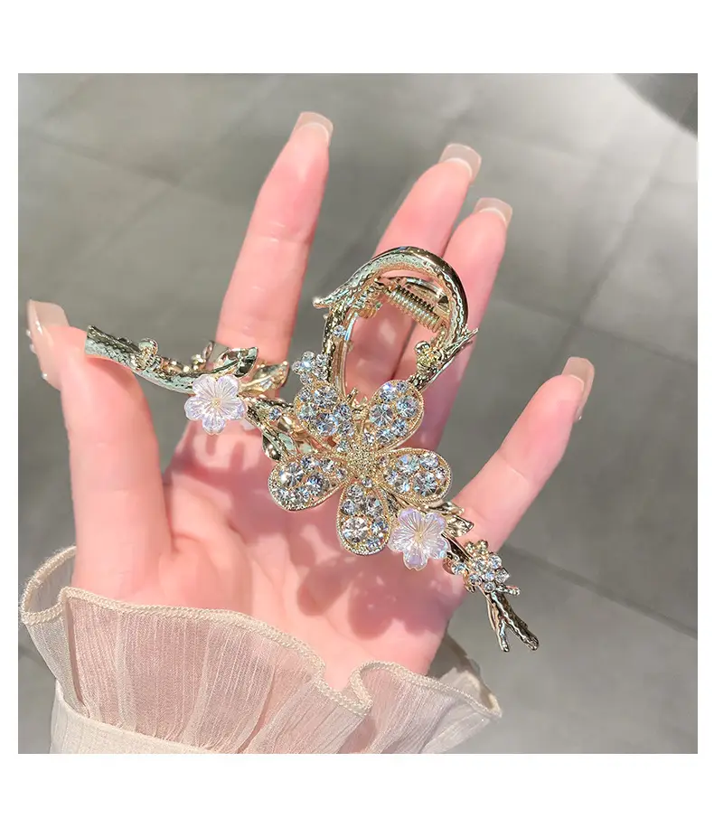 Exquisite Branch Rhinestone Hairpin with Large Grip Clip — feature 6