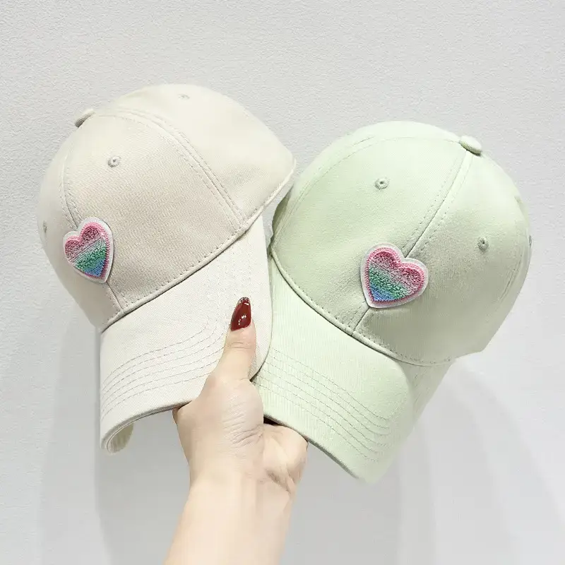 Women's White Heart Embroidered Baseball Cap - Image 9