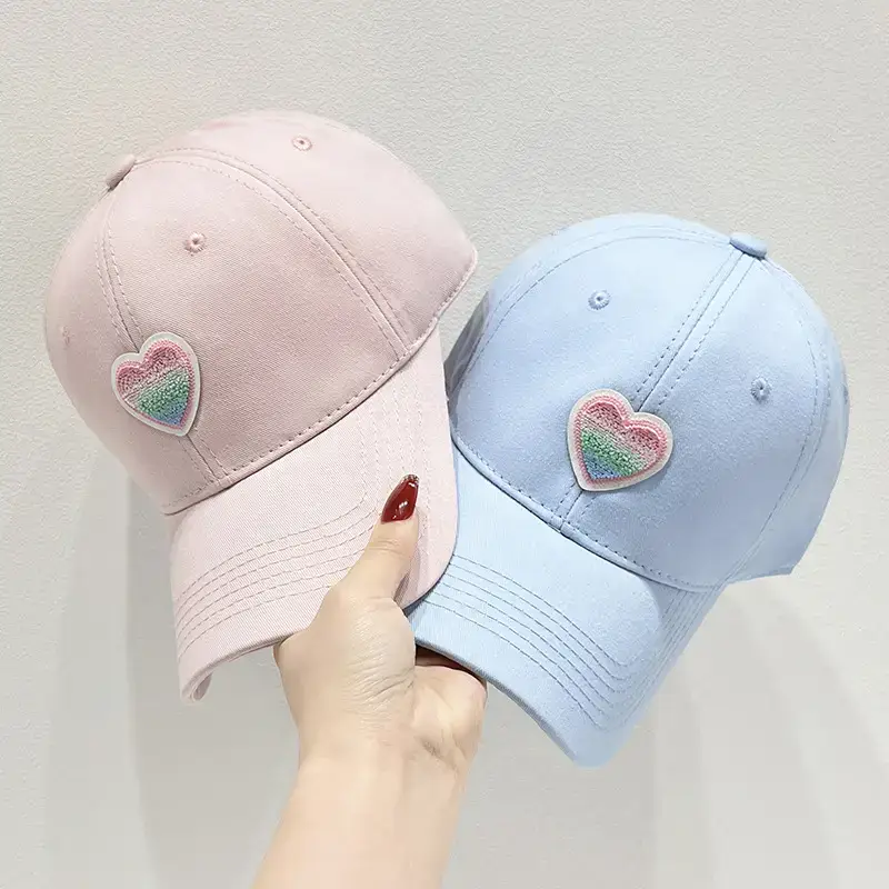 Women's White Heart Embroidered Baseball Cap - Image 10