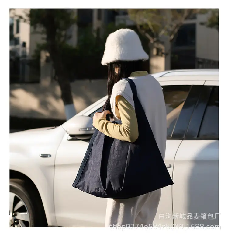 Women Washed Fabric Large Shoulder Bag Blue 2026 — feature 11