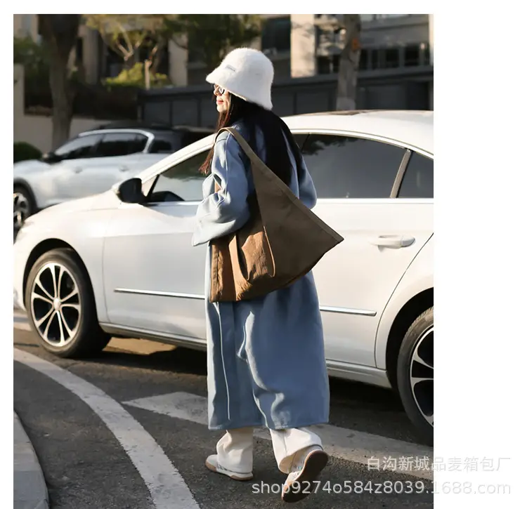 Women Washed Fabric Large Shoulder Bag Blue 2026 — feature 20