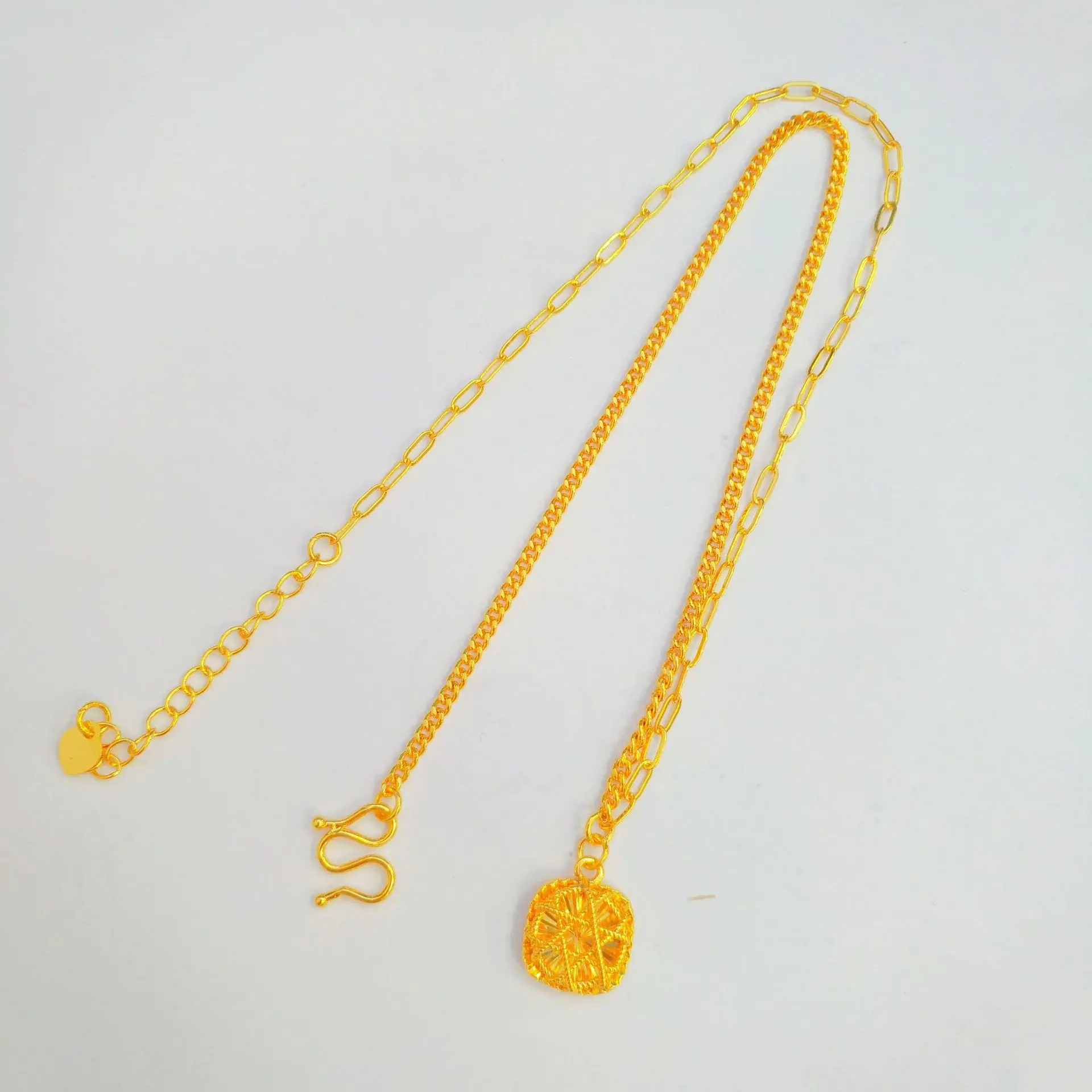 Gold Floral Earrings Necklace Set for Women - Image 7
