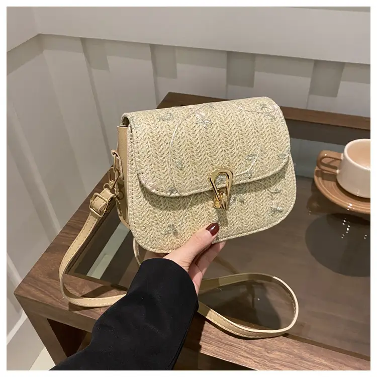 Korean Style Woven Lock Crossbody Bag 2024 — feature 17
