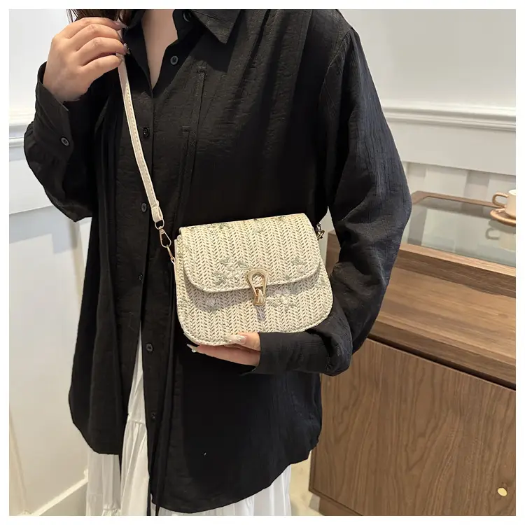 Korean Style Woven Lock Crossbody Bag 2024 — feature 8