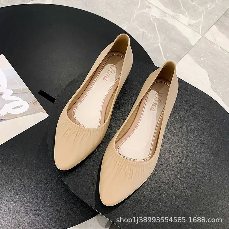 Spring New Korean Pointed Toe Shallow Mouth Sandals Frosted Shoes Wedge Mid-heel Joker Fashion Work Shoes Wholesale - Image 2