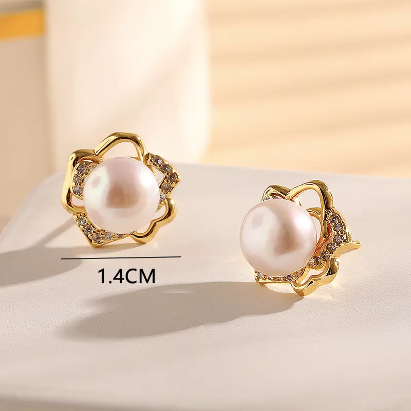 925 Natural Pearl Earrings 18k Gold Luxury — feature 3