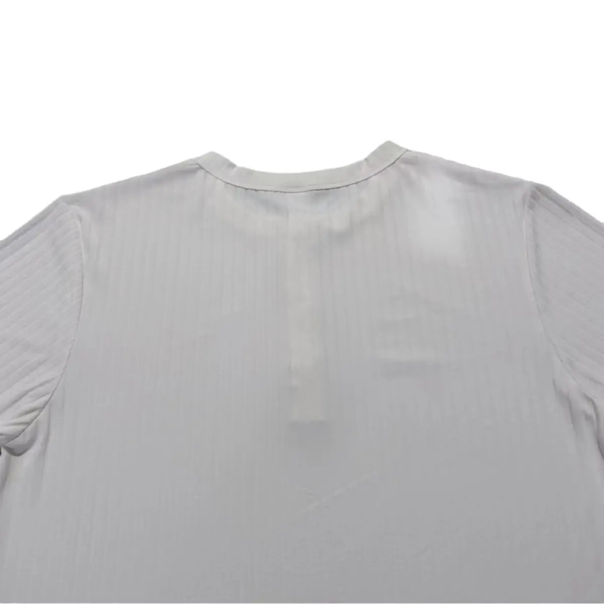 Men Black Knitted Short Sleeve T-Shirt — feature 30