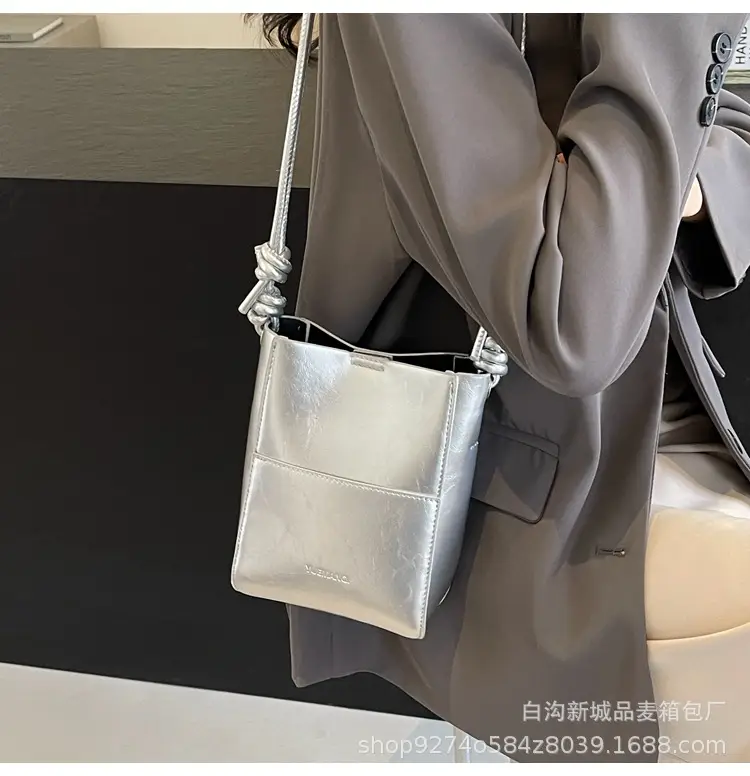 Pink Leather Crossbody Bag for Women 2026 — feature 15