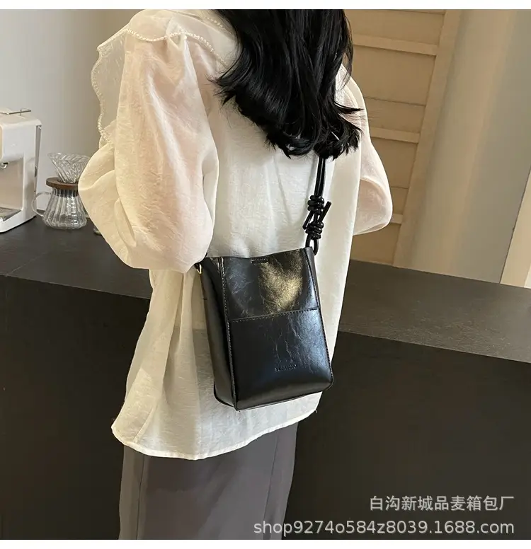 Pink Leather Crossbody Bag for Women 2026 — feature 19