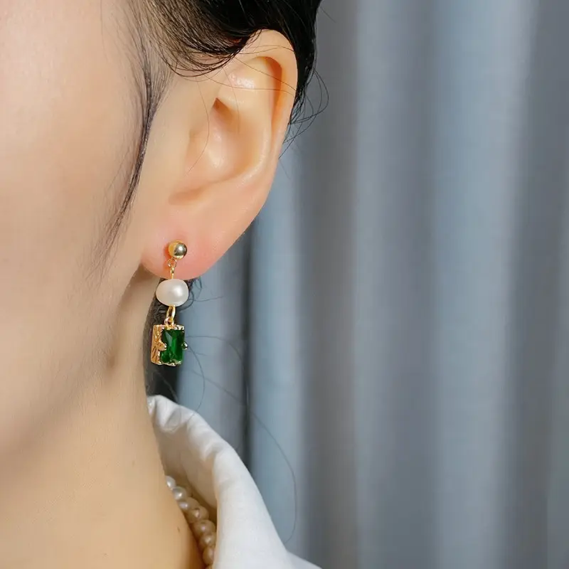 Copper Plated Green Zircon Pearl Earrings — feature 6
